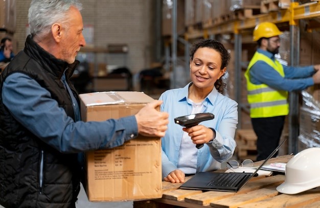 Why Fast Pick and Pack Services Are Essential for Customer Retention?